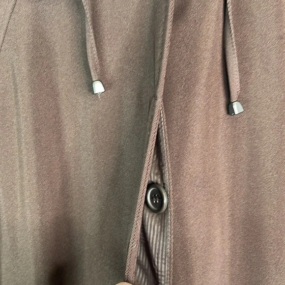 UTEX Hooded Trench Coat Brown Raglan Sleeves Pockets Padded Shoulders Classic 12 - Picture 8 of 14